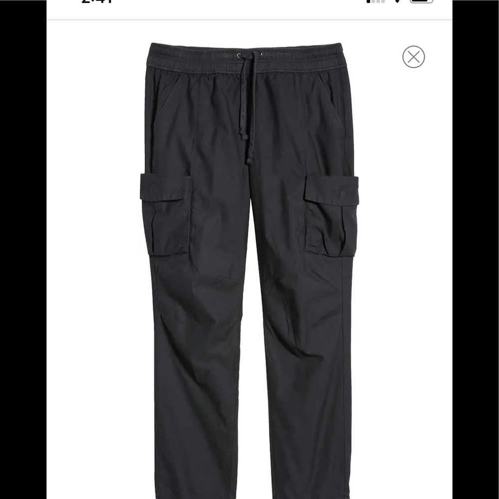 NWT Back Sateen Cargo Pants
JOHN ELLIOTT